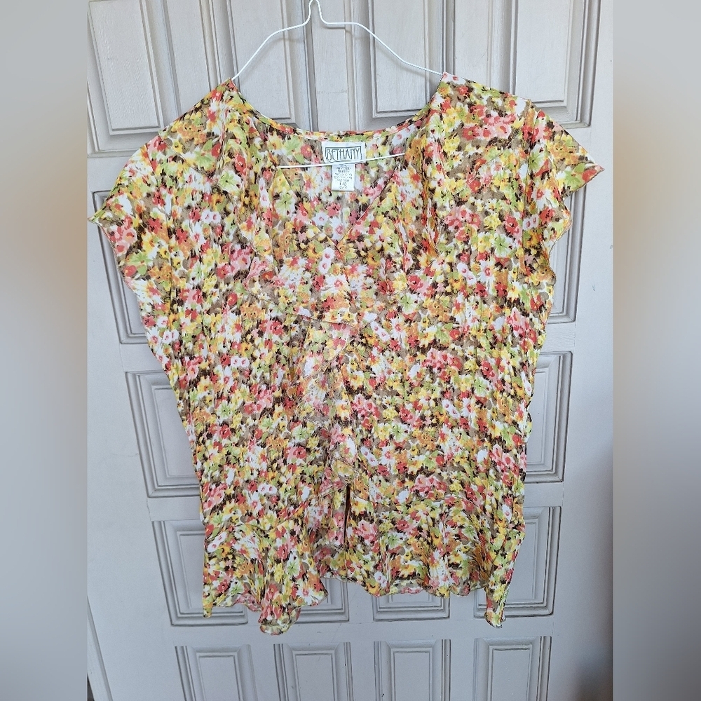 Bethany Blouse SzL V Neck Polyester Ruffle Front Flutter Sleeve Yellow MiniPrint